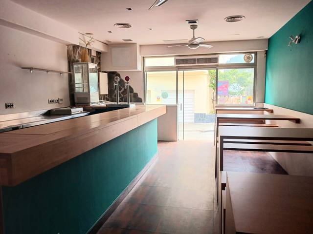 Local comercial en Alquiler en Carrer del Montseny en La Palma de Cervelló