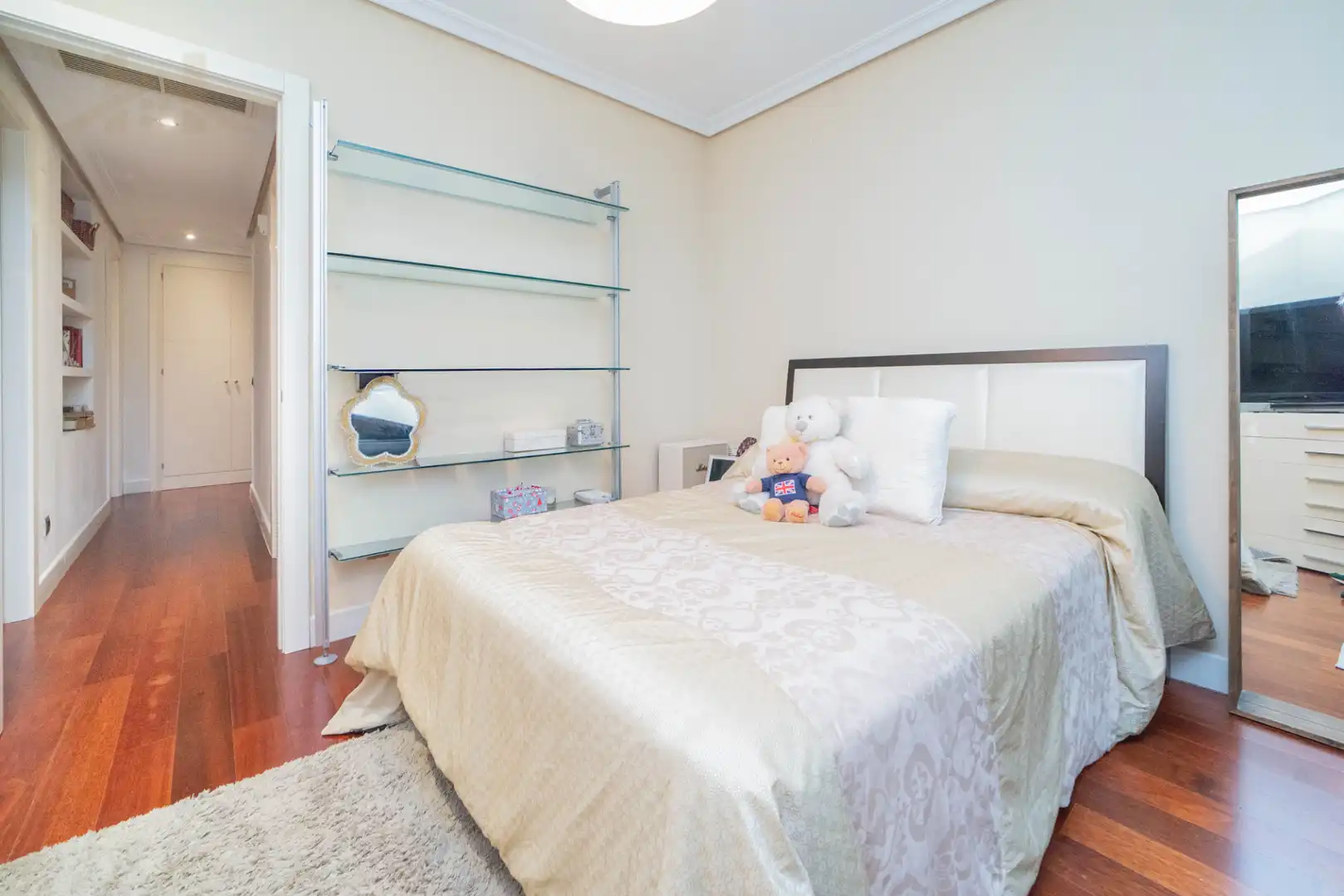 Habitación de Piso en venta en Zona Monte El Pilar