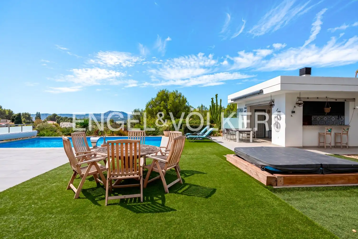Terrassa de Casa o xalet en venda en Montgó - Ermita