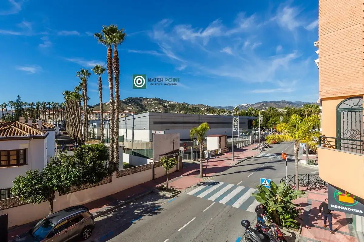 Vista exterior de Piso en venta en Almuñécar