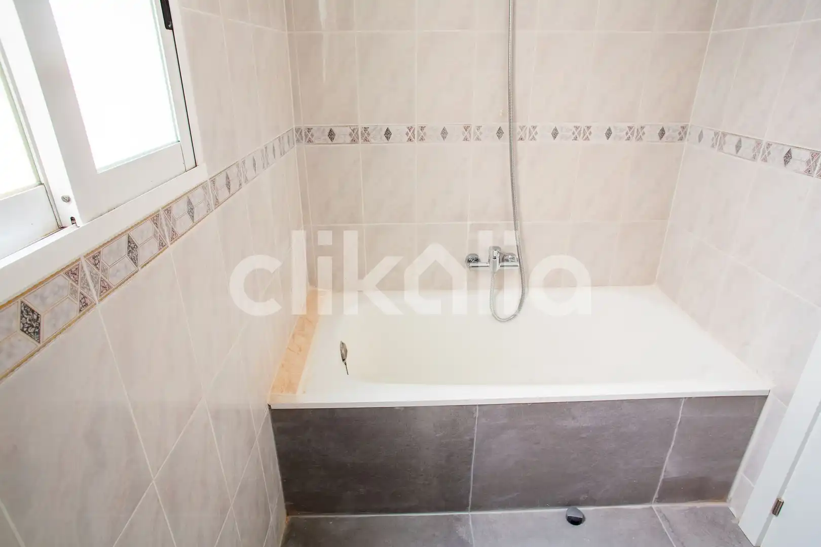 Bany de Pis de lloguer en Alicante / Alacant