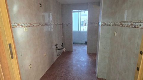 Foto 5 de Piso en venta en Reyes, Parla