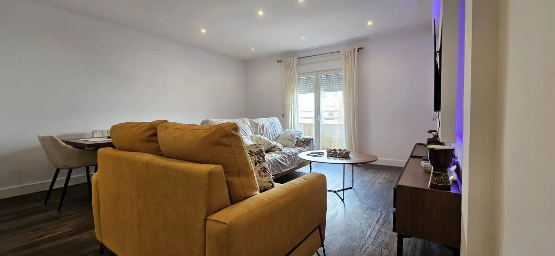 Living room of Flat for sale in El Ejido  with Air Conditioner, Terrace and Furnished
