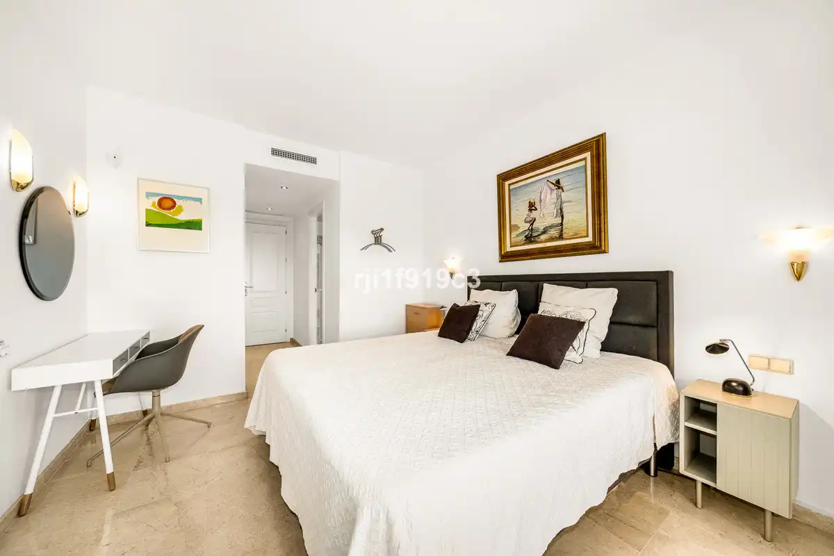 Piso con ascensor en venta en Elviria - Cabopino, imagen 18
