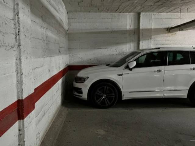 Garaje en Venta en Calle Luis Braille, 1 en Carranque - Haza Cuevas