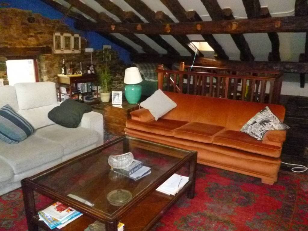 Sala d'estar de Edifici en venda en Zeanuri