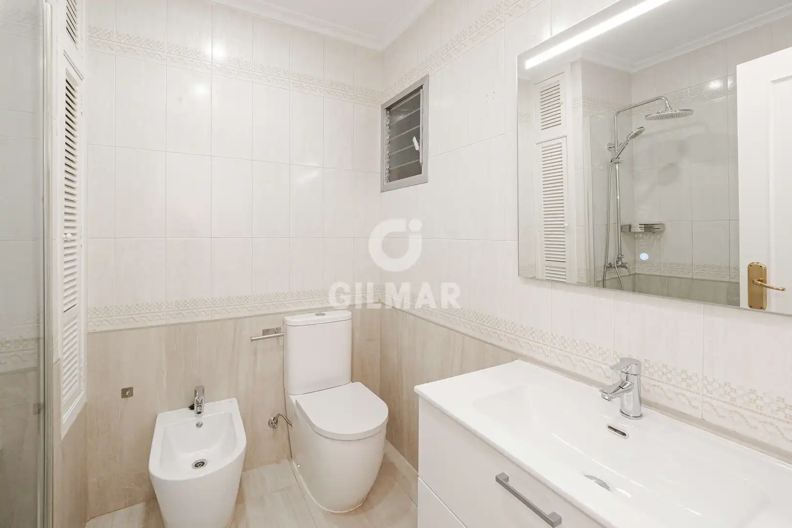 Baño de Piso en venta en Sevilla con Calefacción