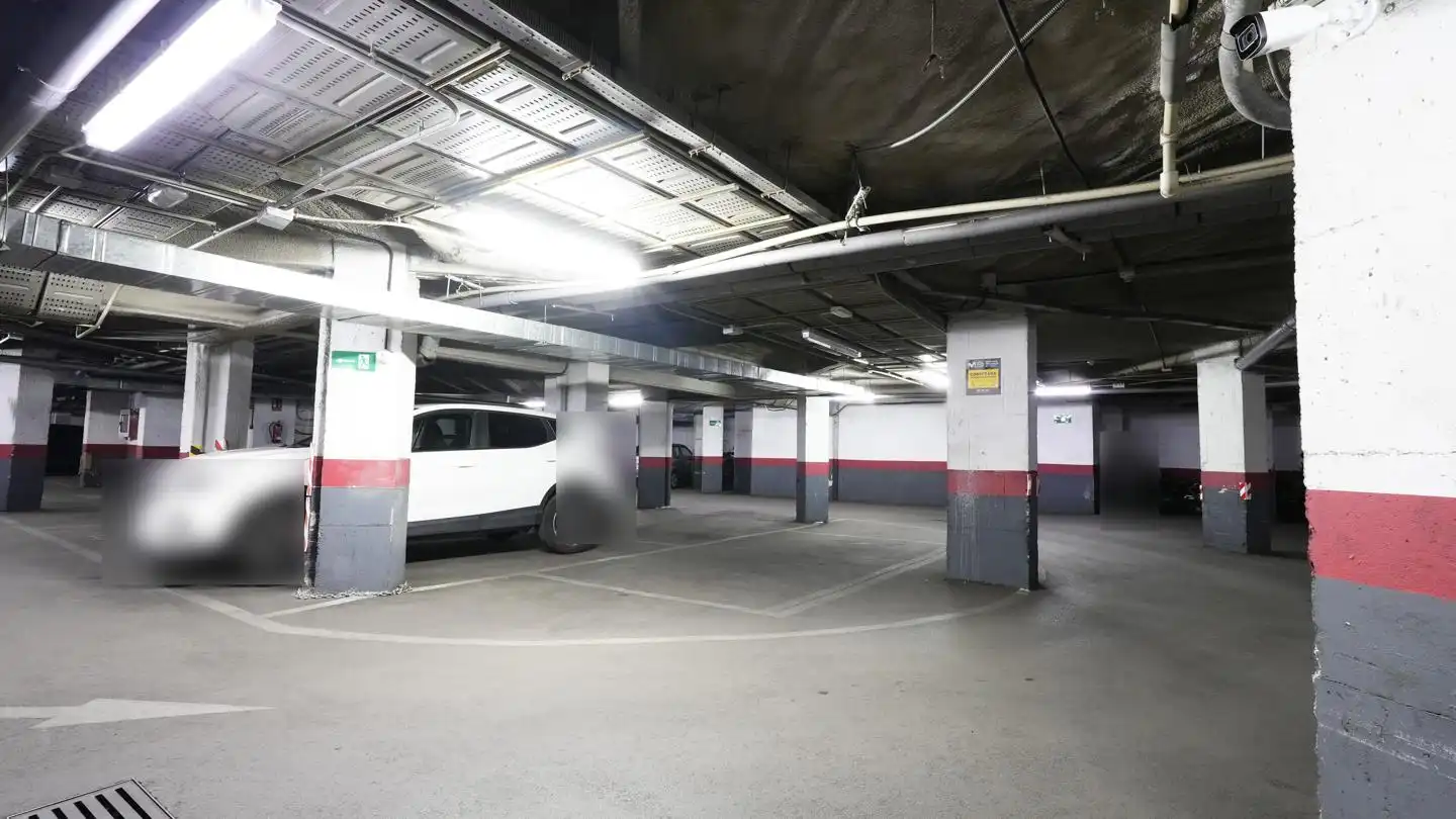 Parking de Piso en venta en Móstoles con Calefacción y Terraza