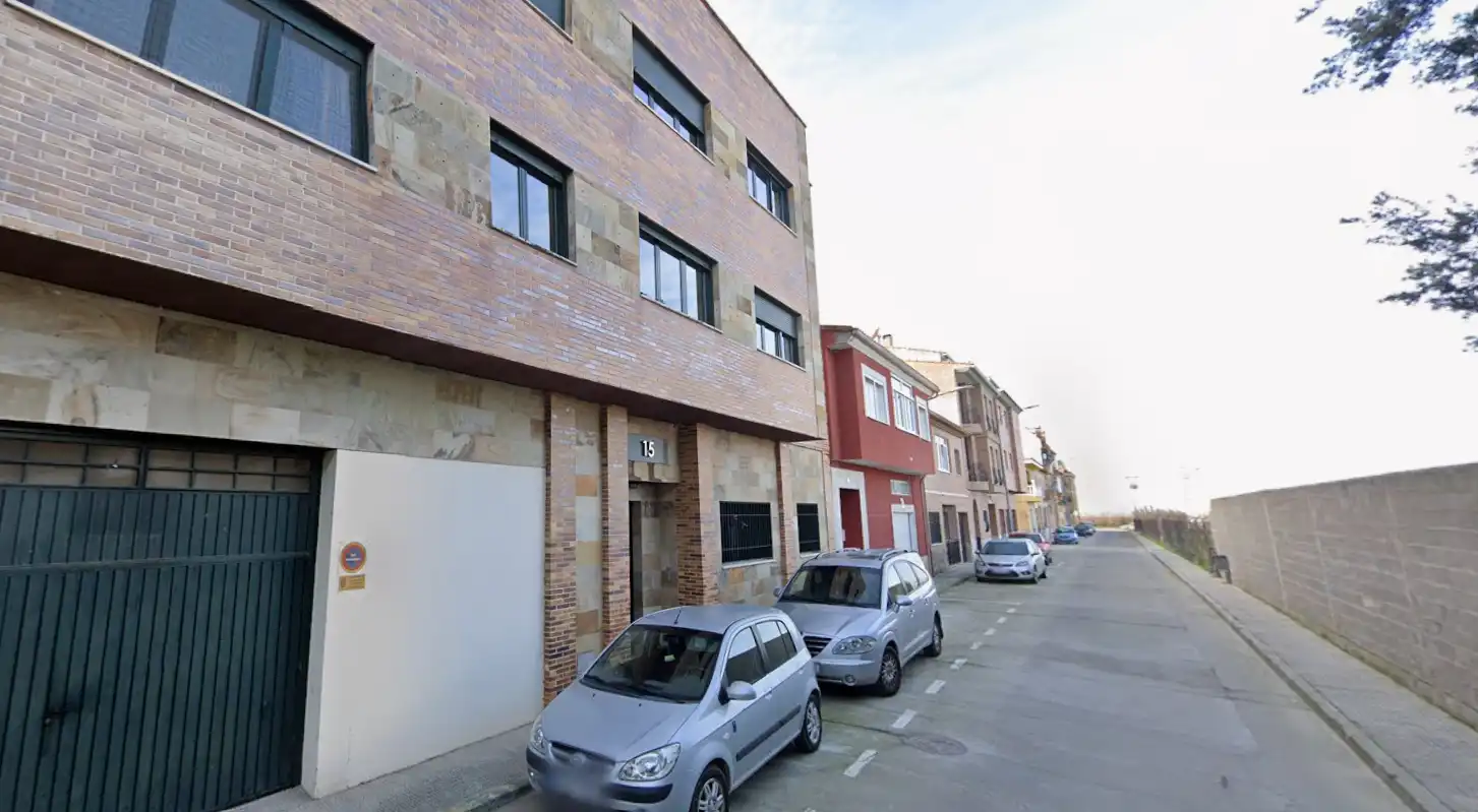 Vista exterior de Pis en venda en Talavera de la Reina
