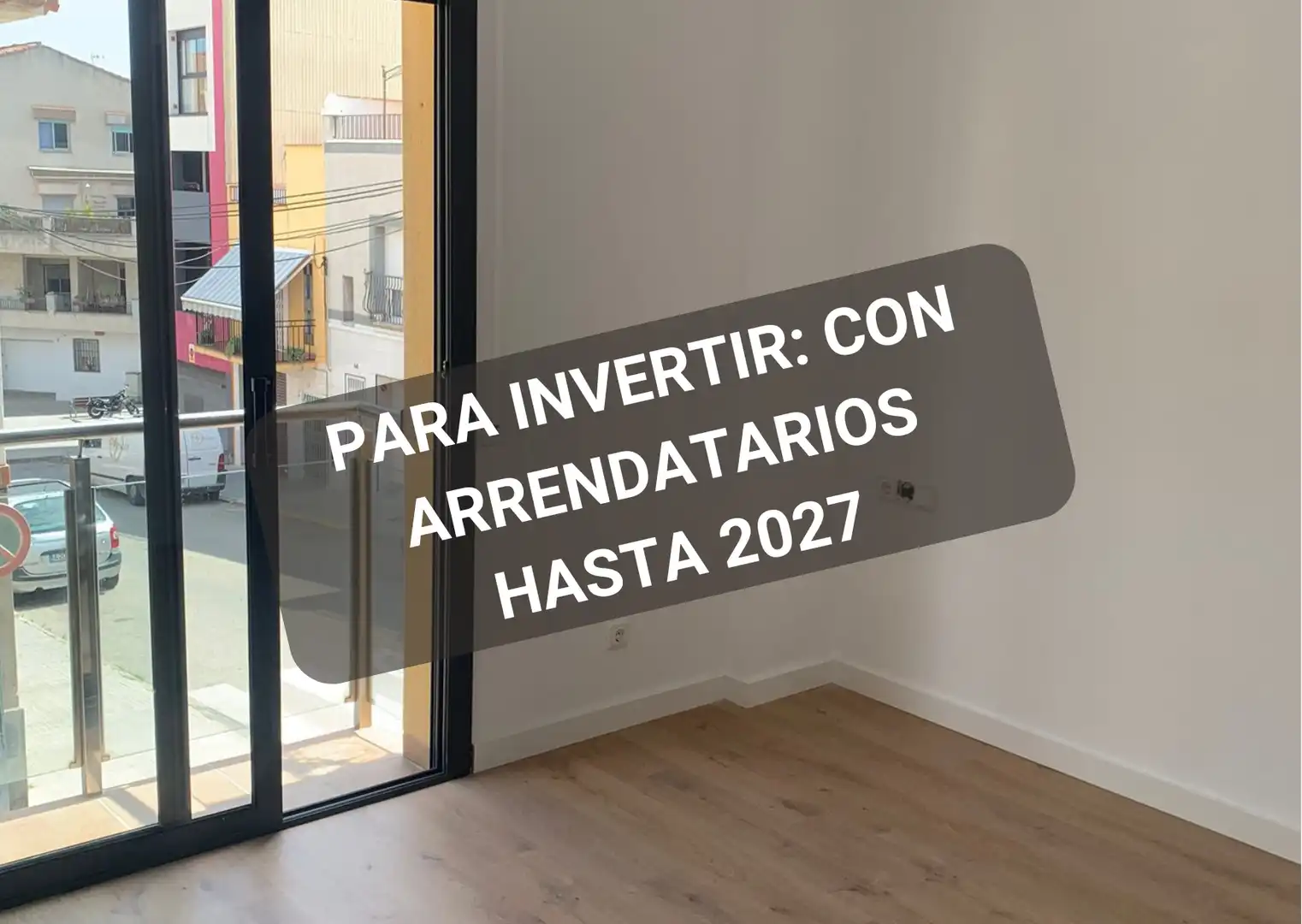 Vista exterior de Piso en venta en Terrassa con Parquet y Balcón