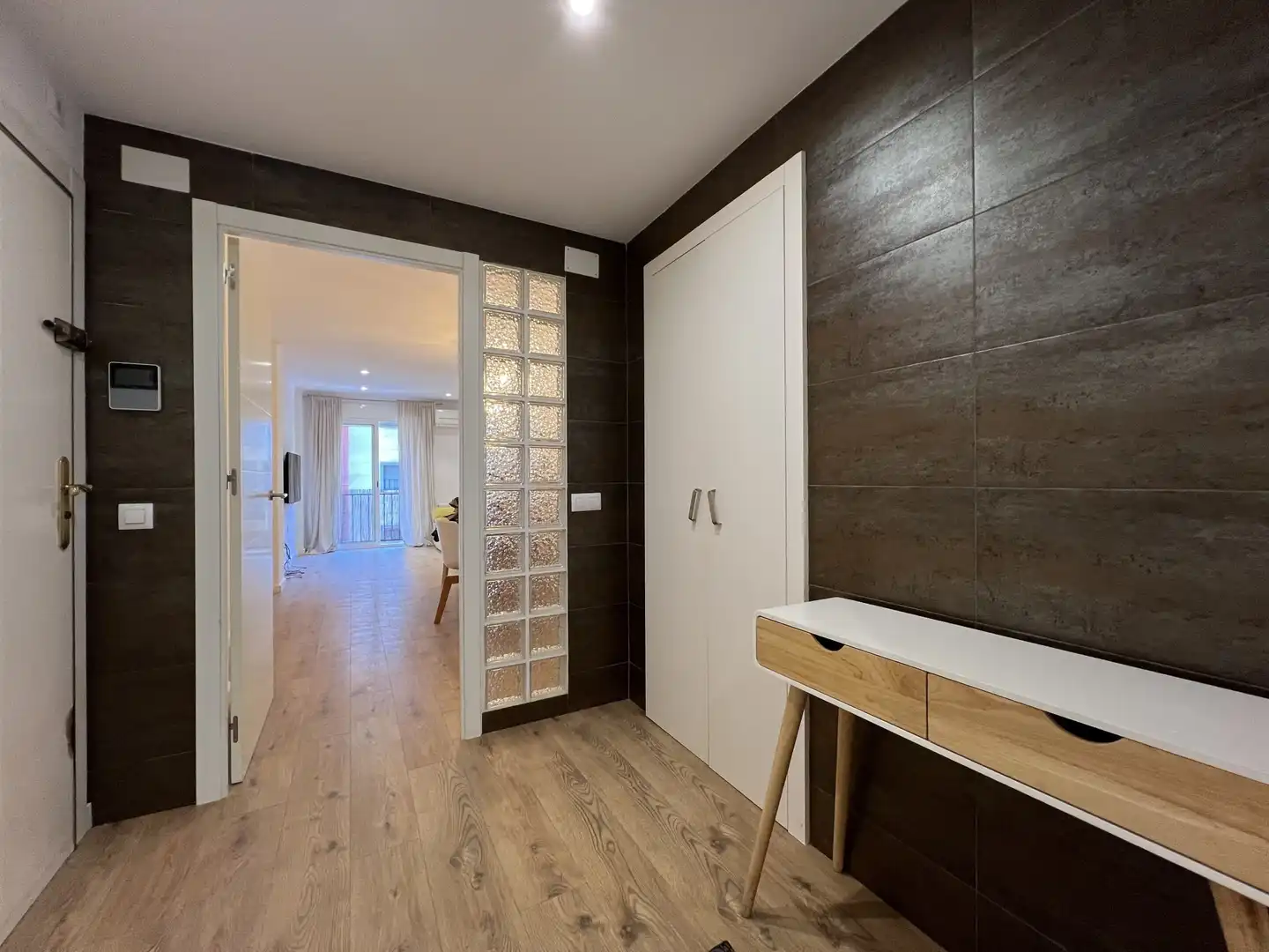 Wohnung zum Verkauf in Tarragona mit Klimaanlage, Heizung und Möbliert