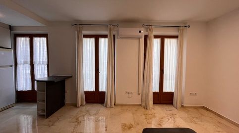 Photo 2 of Flat for rent in C. San Jerónimo, Centro - Sagrario, Granada Capital
