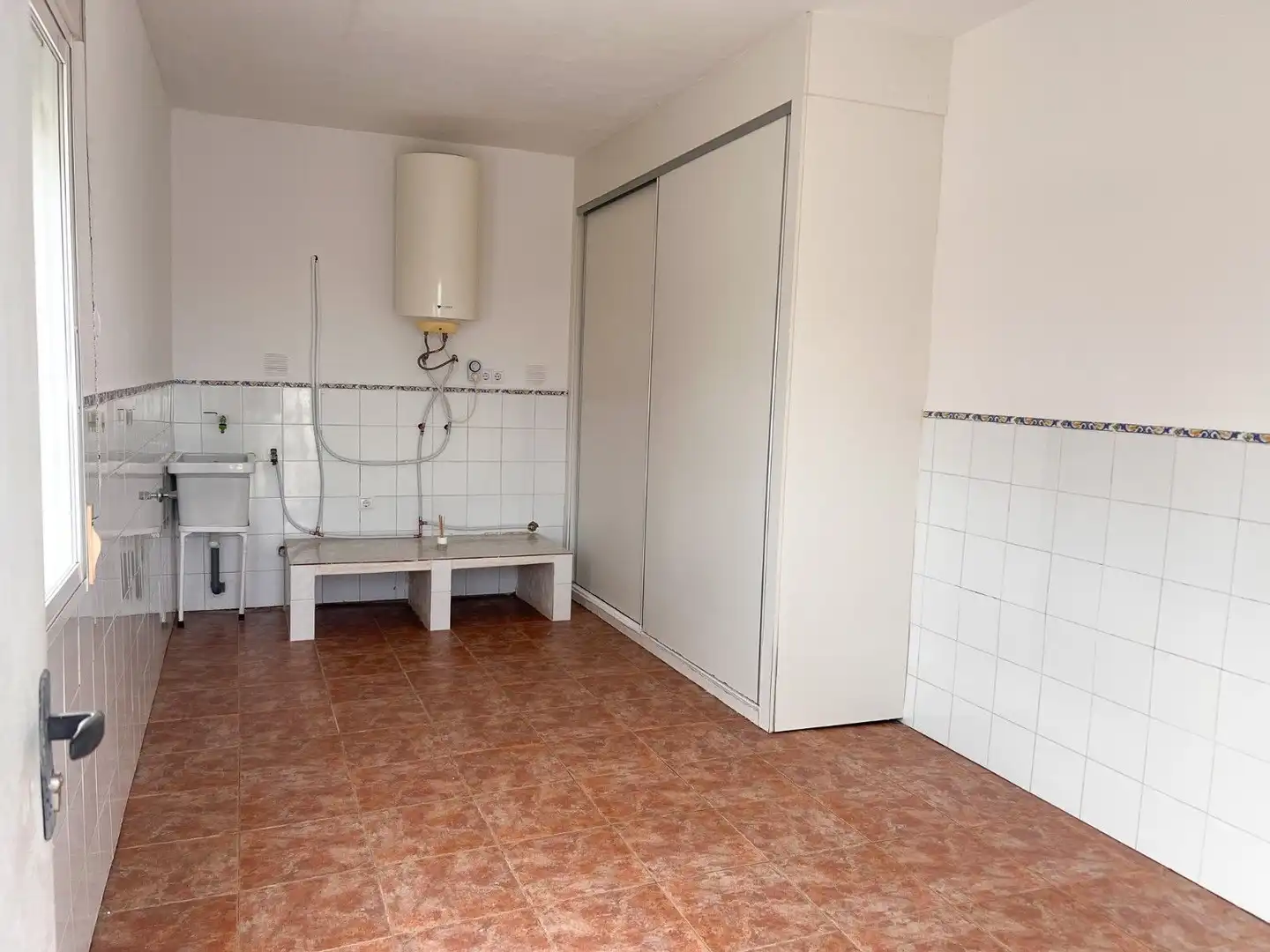 Detached house with pool for sale in Lugar, imagen 42