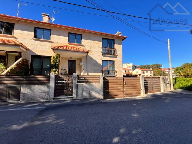 Casa adosada en Venta en Darbo
