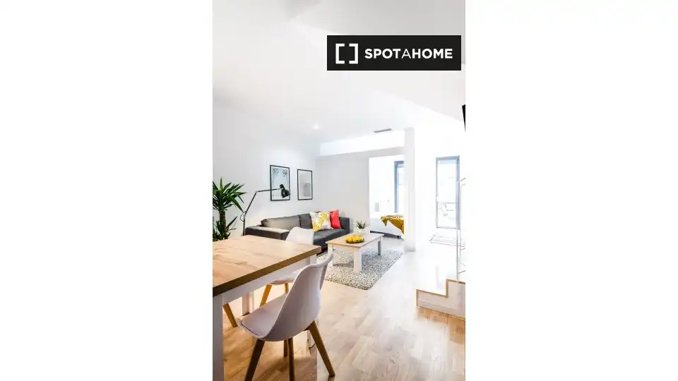 Living room of Flat for share in Barcelona  with Air Conditioner, Heating and Furnished