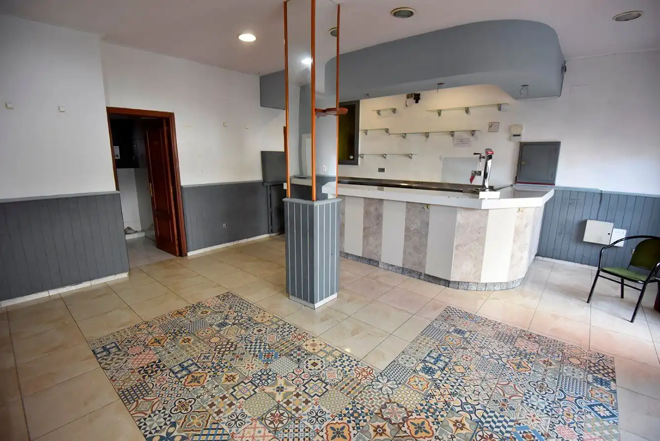 Local en venta en León Capital 