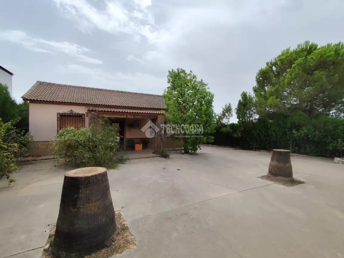 Casa rústica en venta en Periurbano Oeste - Sierra