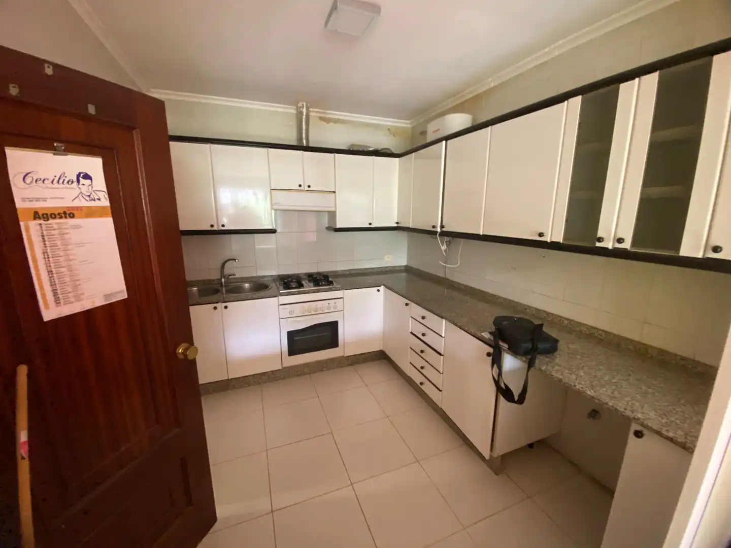 Kitchen of Flat for sale in Nigrán  with Heating, Parquet flooring and Storage room
