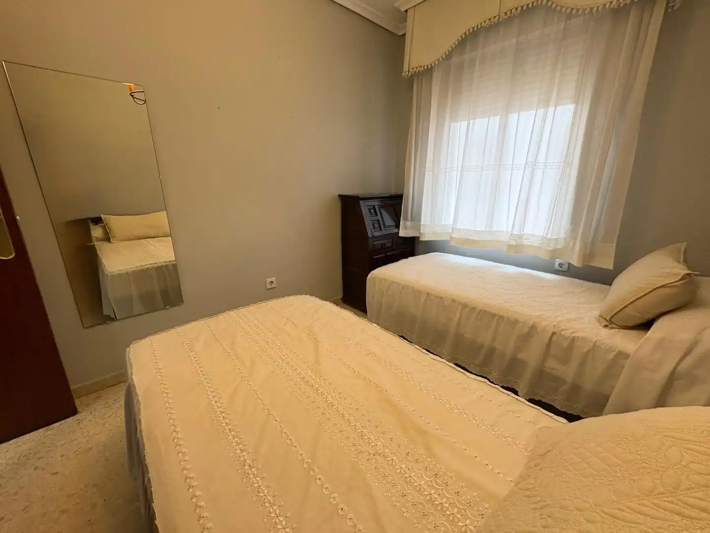 Habitación de Piso en venta en Córdoba con Aire acondicionado, Calefacción y Trastero