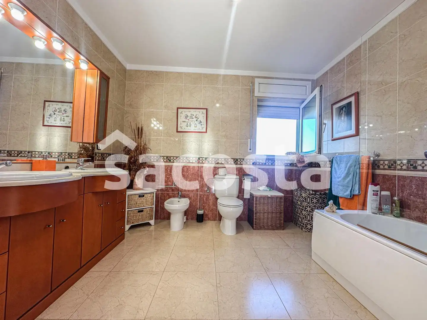Bany de Casa o xalet en venda en Blanes amb Aire condicionat, Jardí privat i Terrassa