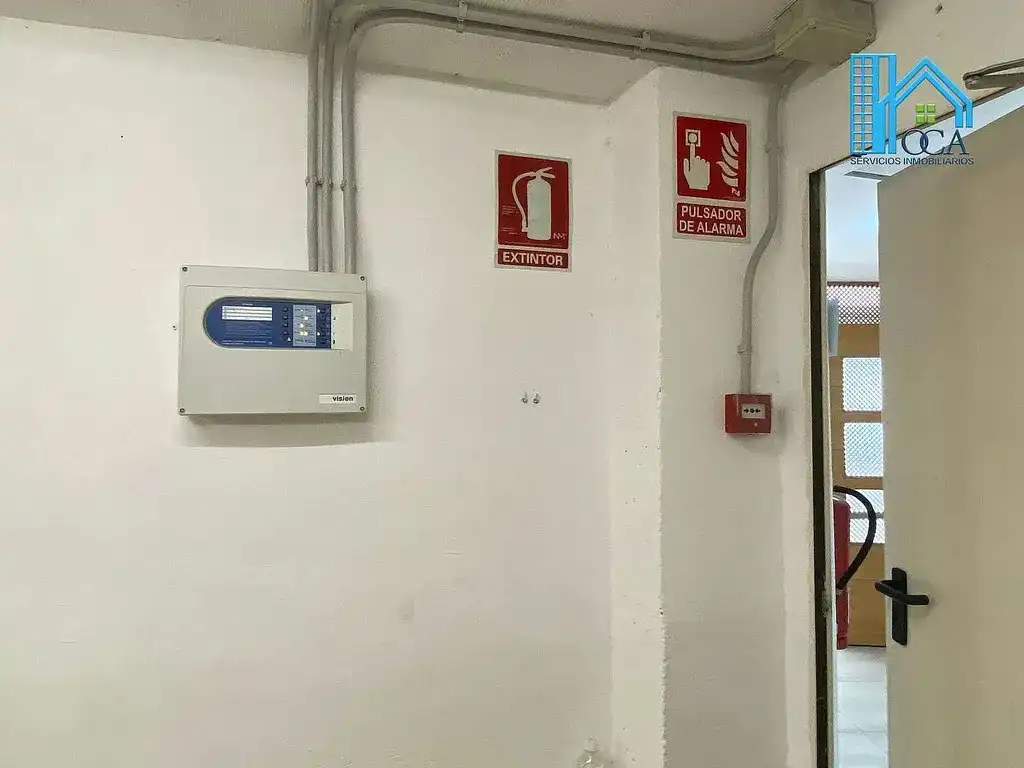 Parking of Commercial properties for rent in Madrid  with Air Conditioner and Furnished