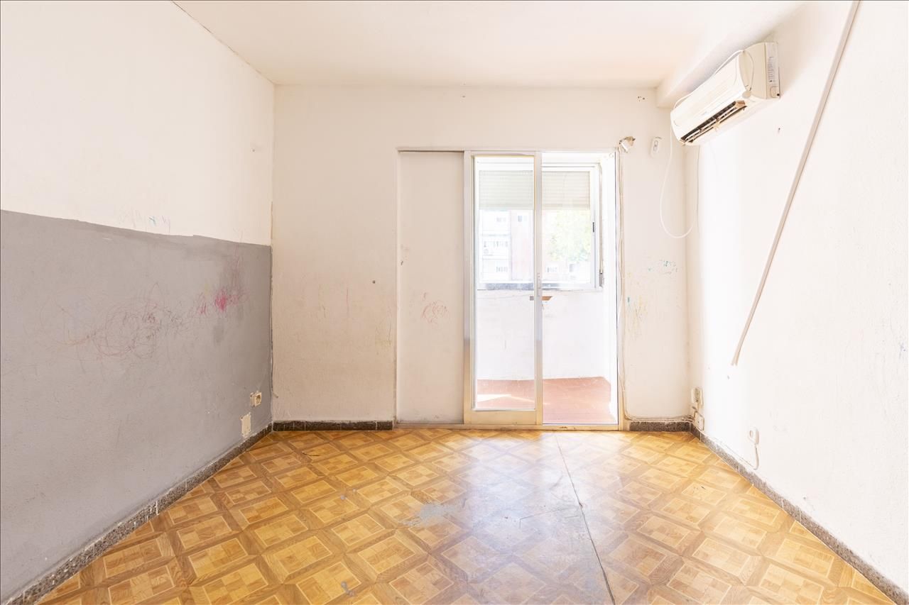 Bedroom of Flat for sale in  Madrid Capital  with Terrace