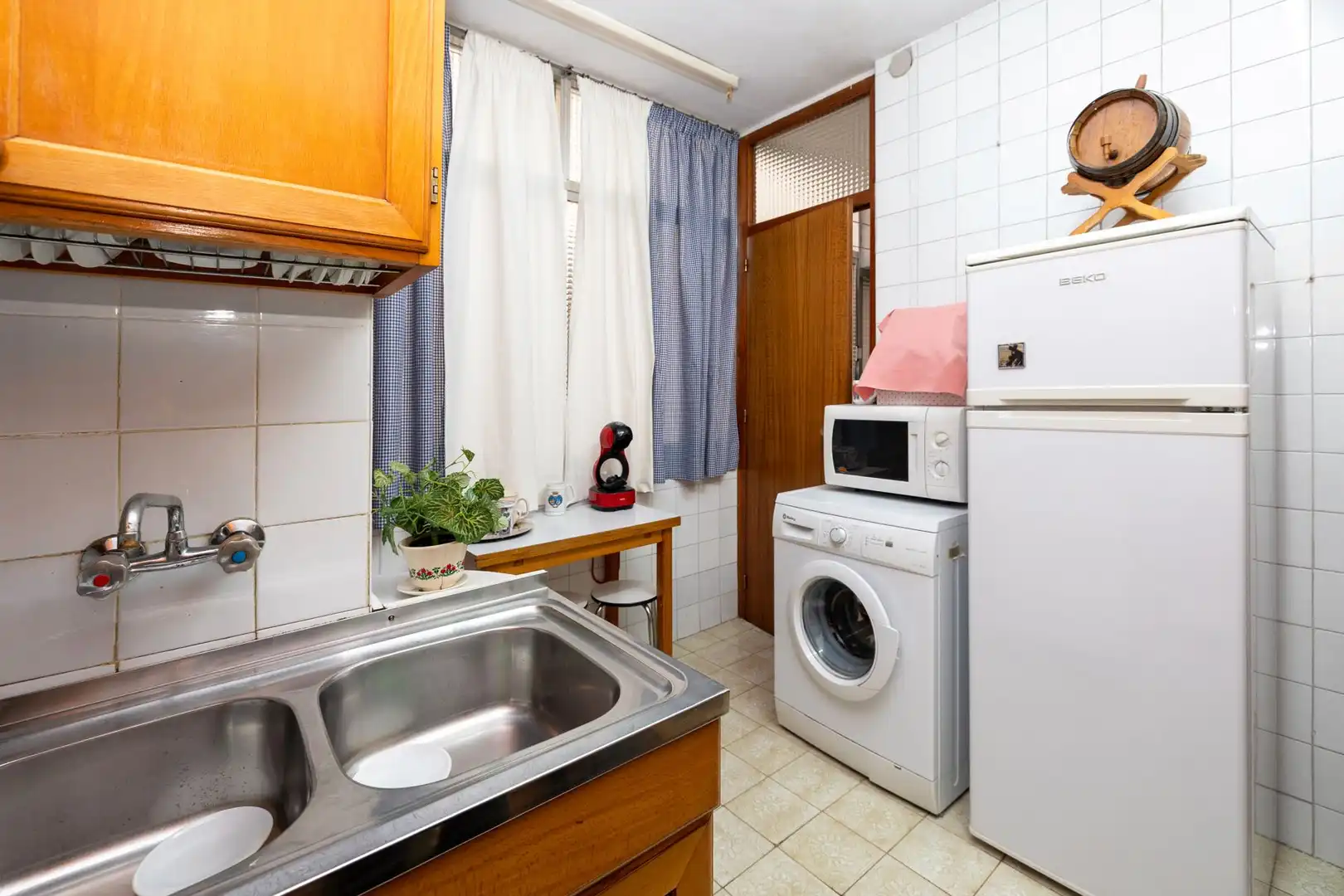 Flat for rent in N/A, 1, Camino de Ronda