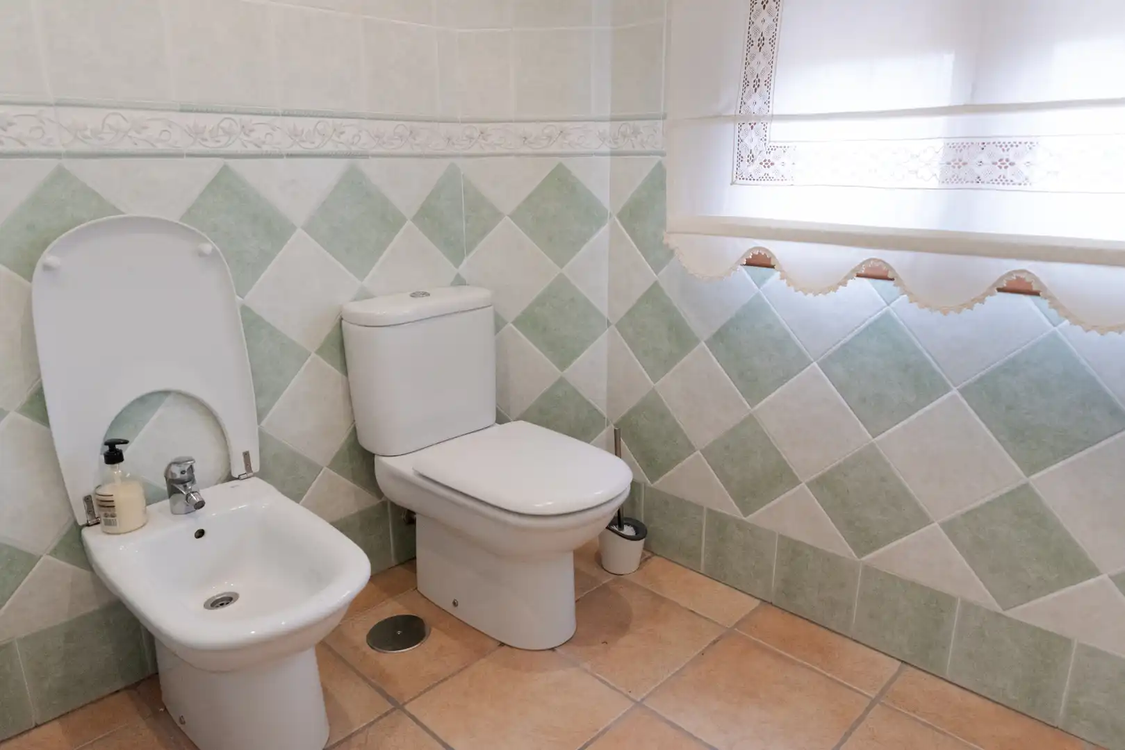 Baño de Casa o chalet en venta en Gerindote con Aire acondicionado, Calefacción y Jardín privado
