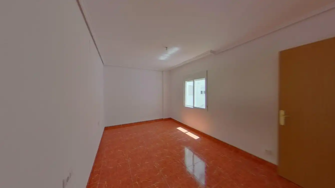 Flat with lift for sale in C/ Pedro Cabanes, imagen 10