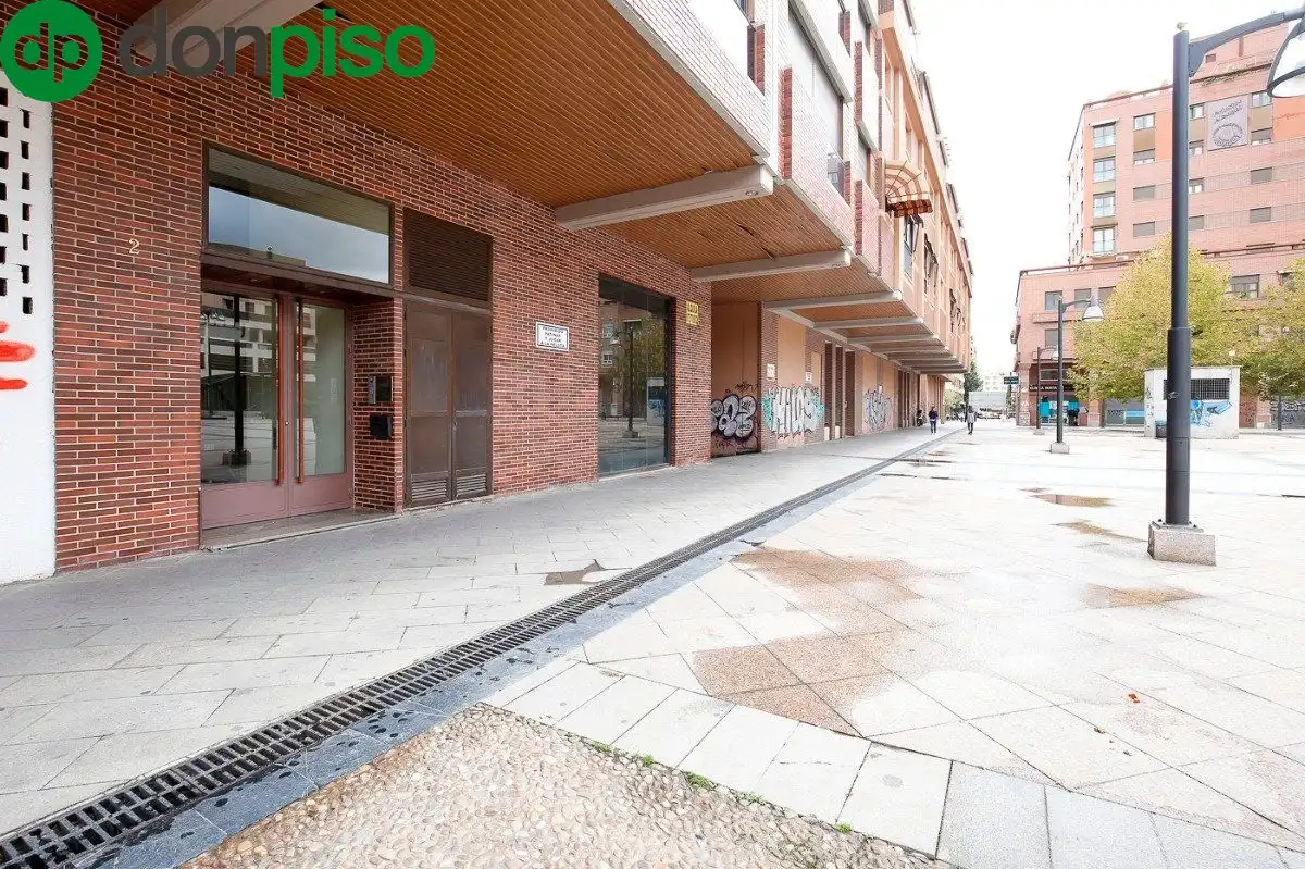 Local comercial en venda a Plaza San Lazaro, imagen 20