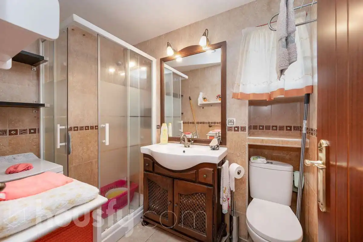 Baño de Piso en venta en Solymar
