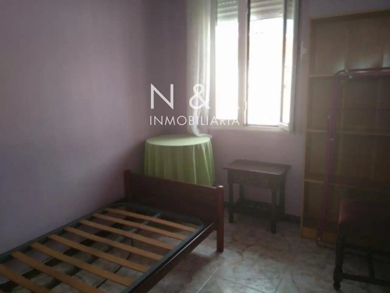 Bedroom of Flat for rent in Santiago de Compostela   with Furnished