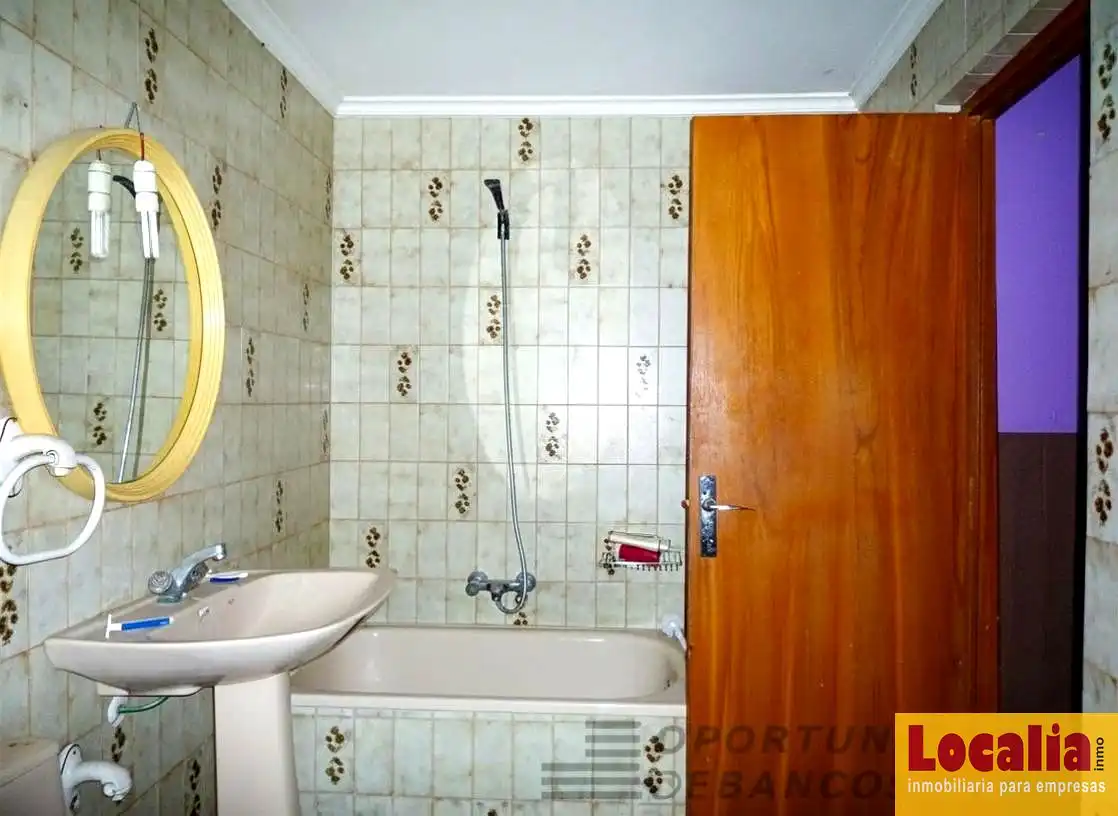 Baño de Casa adosada en venta en Arenas de Iguña