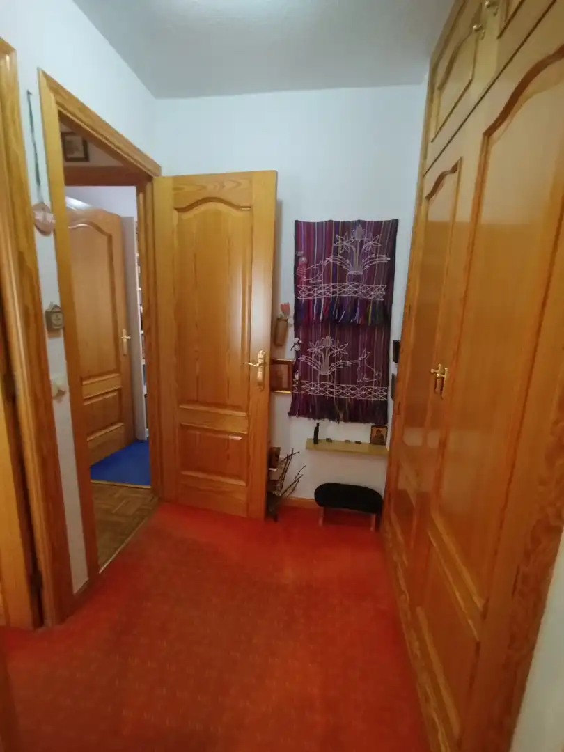 Wohnung zum Verkauf in Móstoles mit Klimaanlage, Heizung und Privatgarten