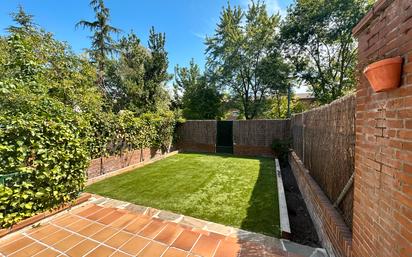 Garden of Single-family semi-detached to rent in Tres Cantos  with Air Conditioner, Terrace and Balcony