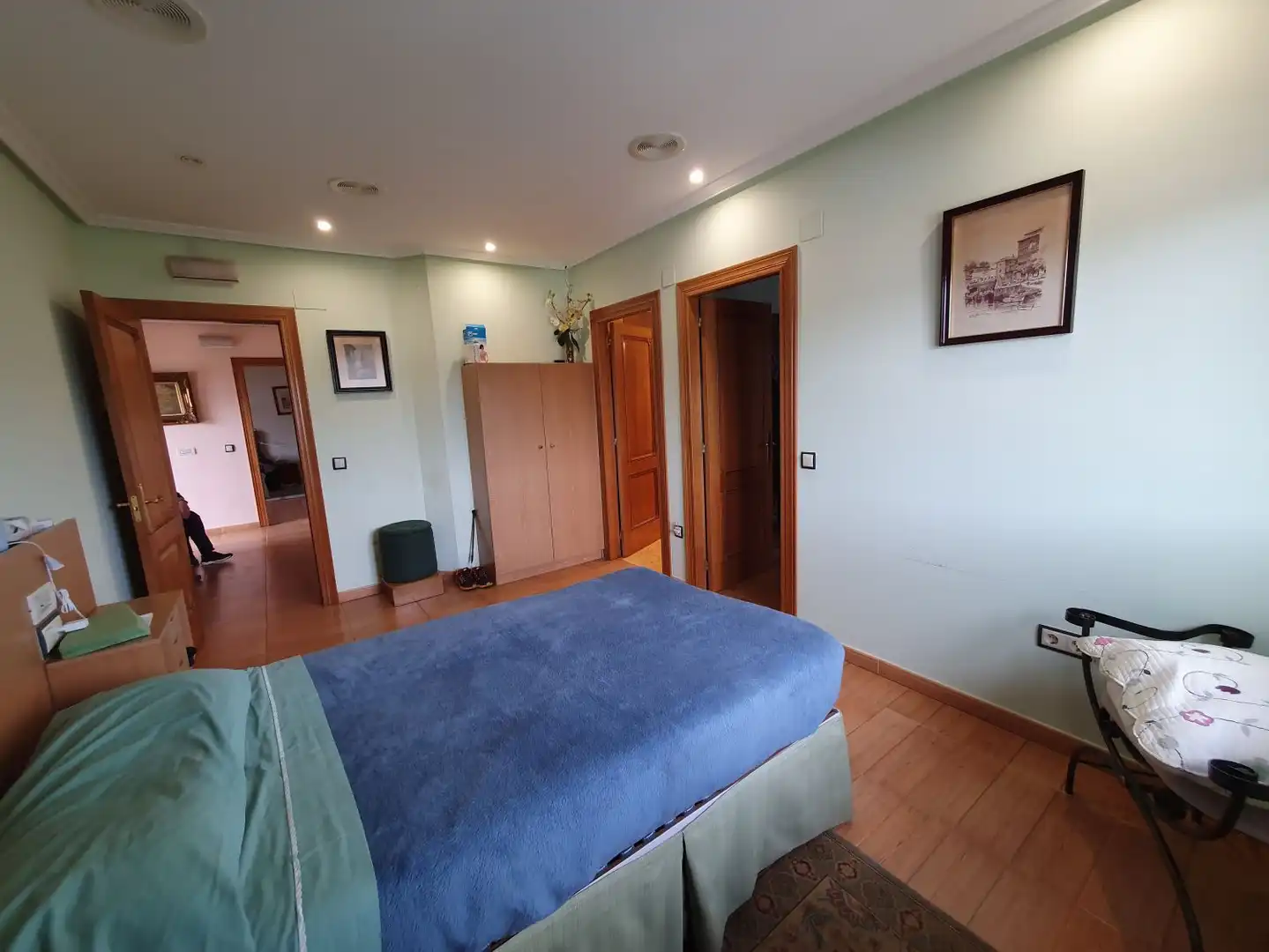 Schlafzimmer von Haus oder Chalet zum Verkauf in Grado mit Klimaanlage, Heizung und Terrasse
