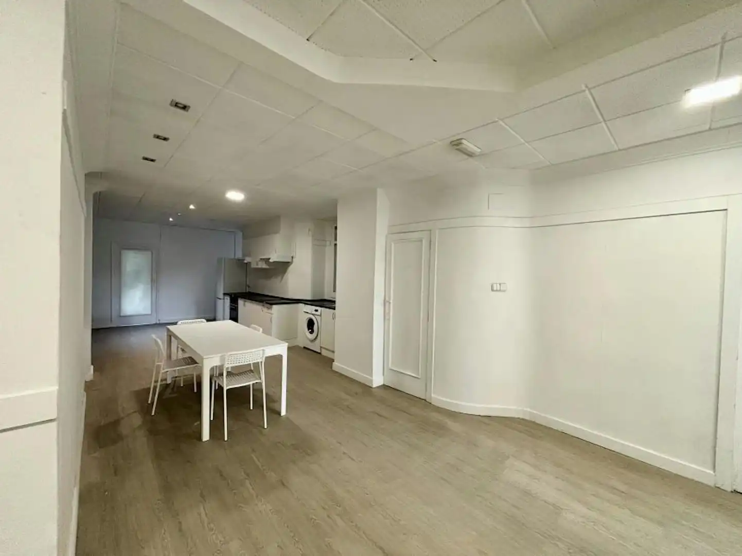 Cocina de Piso para compartir en Valencia con Aire acondicionado, Calefacción y Lavadora