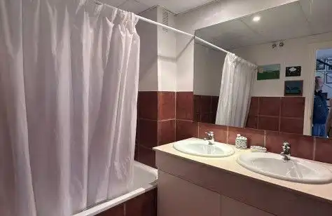 Badezimmer von Einfamilien-Reihenhaus zum Verkauf in Marbella mit Terrasse