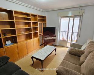 Living room of Flat to rent in Salamanca Capital  with Heating, Furnished and Balcony