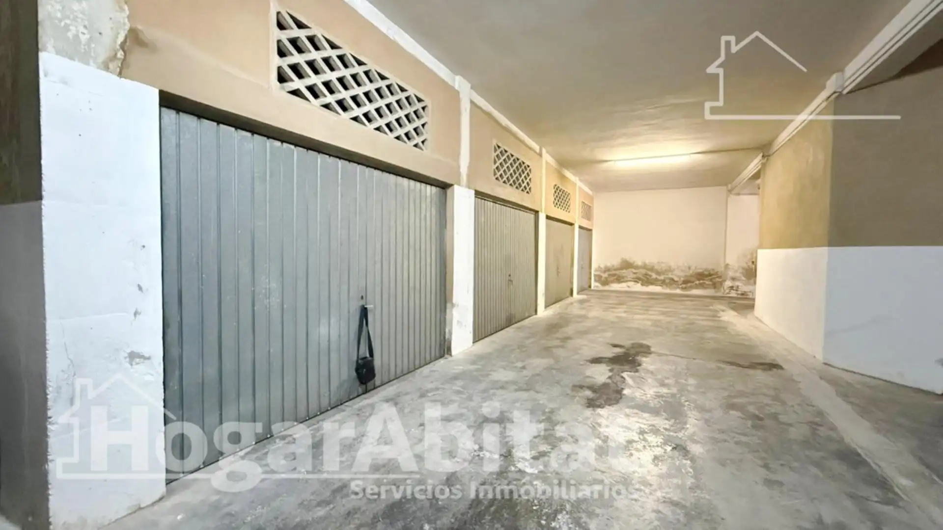 Parking of Flat for sale in Piles  with Air Conditioner, Heating and Storage room