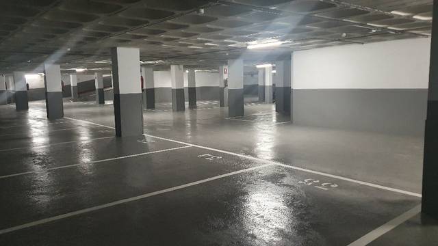 Garaje en Venta en Via Augusta, 232 en Sant Gervasi- Galvany