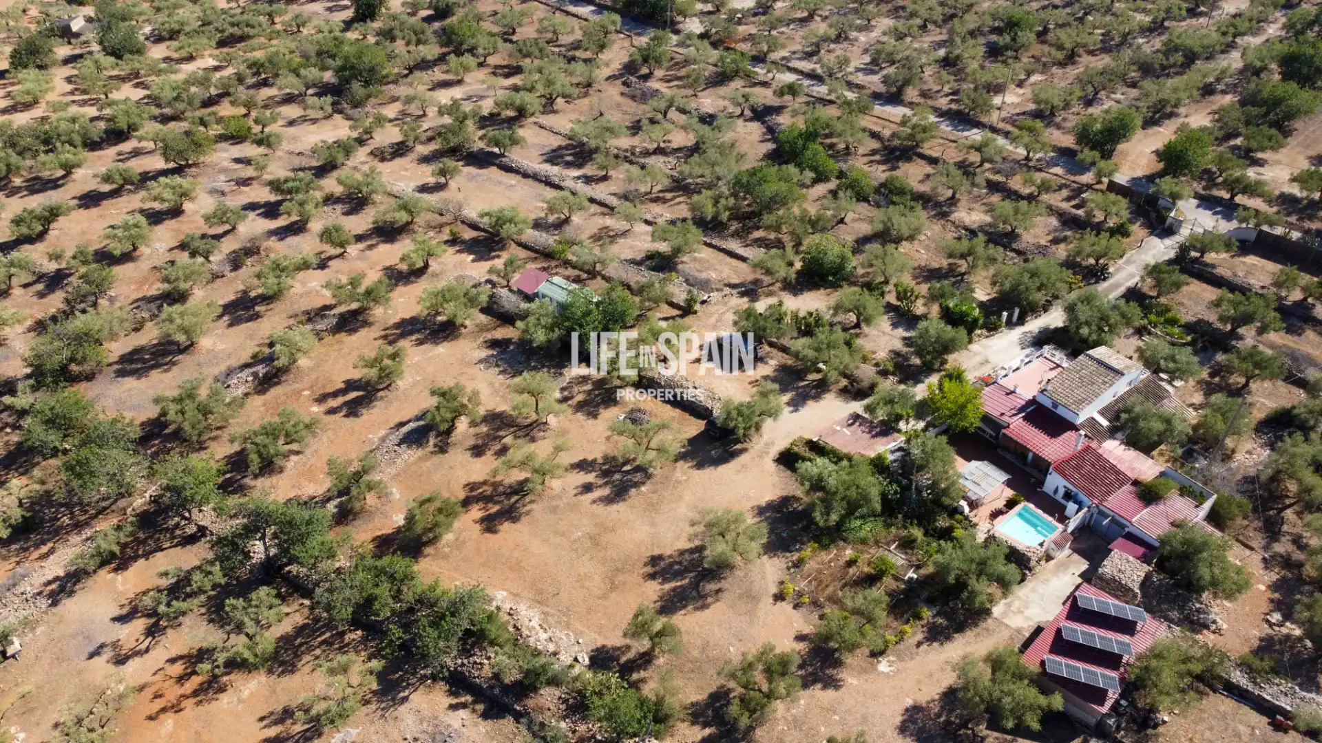 Country house with pool for sale in Camarles, imagen 111