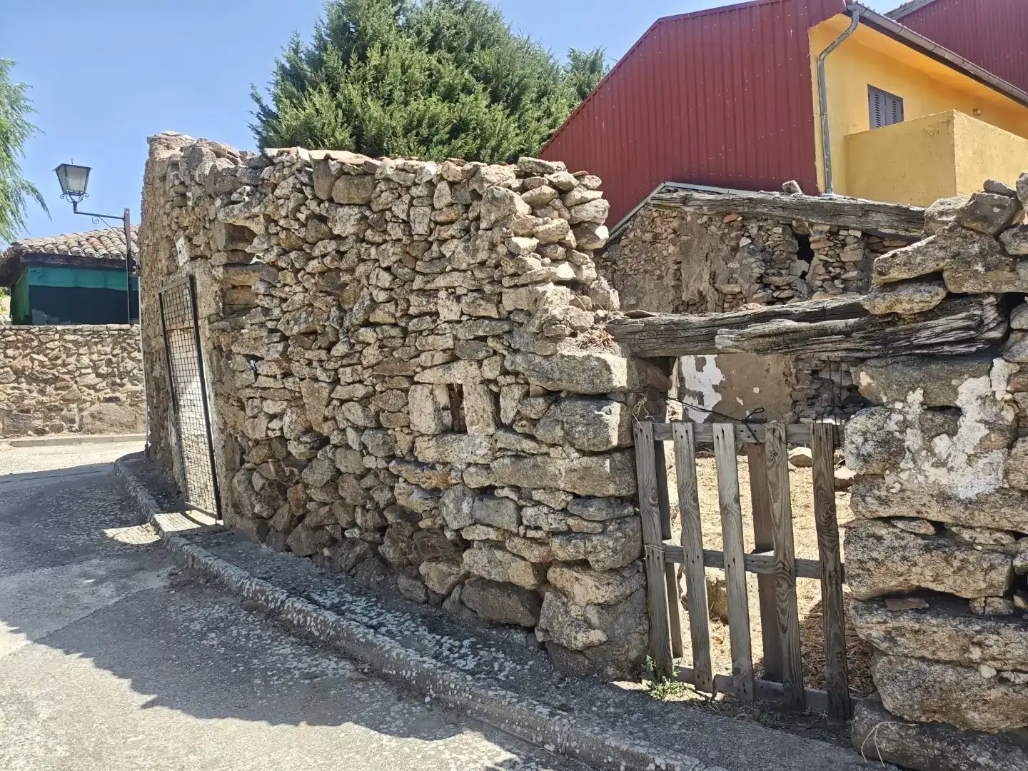 Vista exterior de Finca rústica en venda en San Lorenzo de Tormes, Ávila