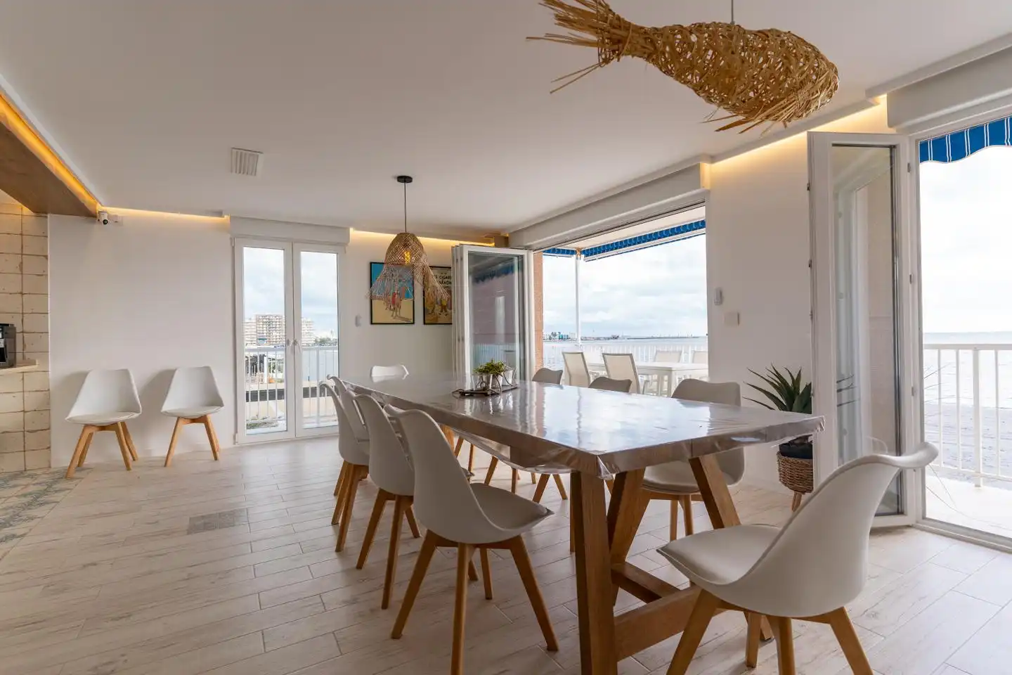 Esszimmer von Wohnung zum Verkauf in Santa Pola mit Klimaanlage, Heizung und Terrasse