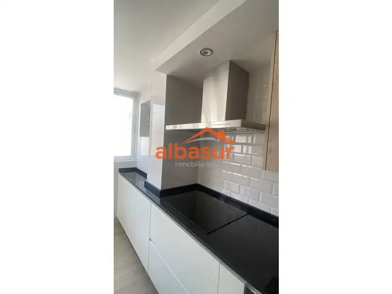 Kitchen of Flat for sale in Córdoba  with Air Conditioner, Heating and Terrace