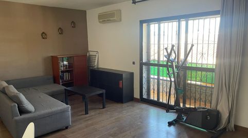 Photo 2 of Flat for rent in Calle Ciruelos, 18, Los Almendros - El Limonero - El Tomillar, Málaga Capital