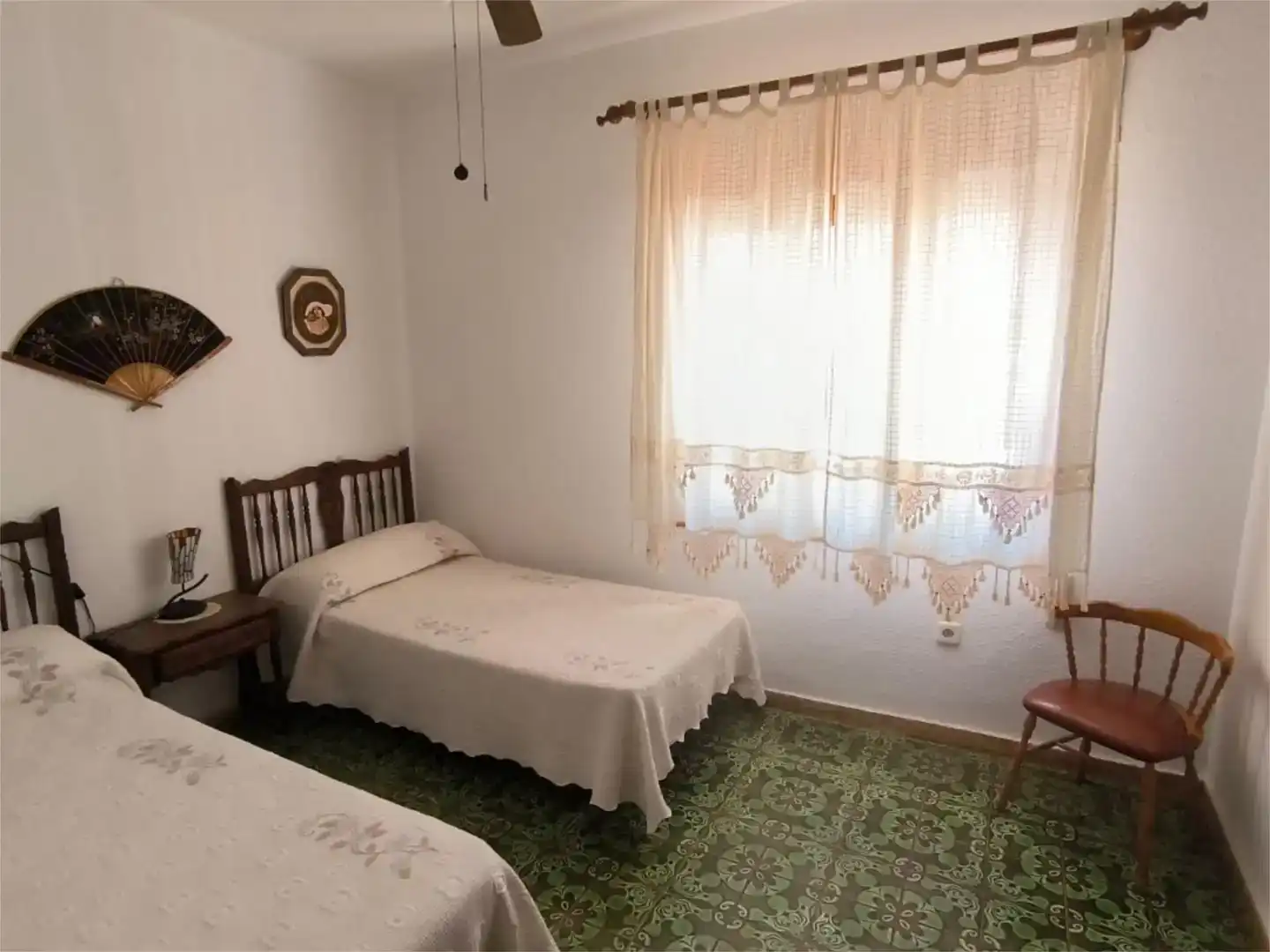 Habitación de Casa adosada en venta en Orihuela con Balcón