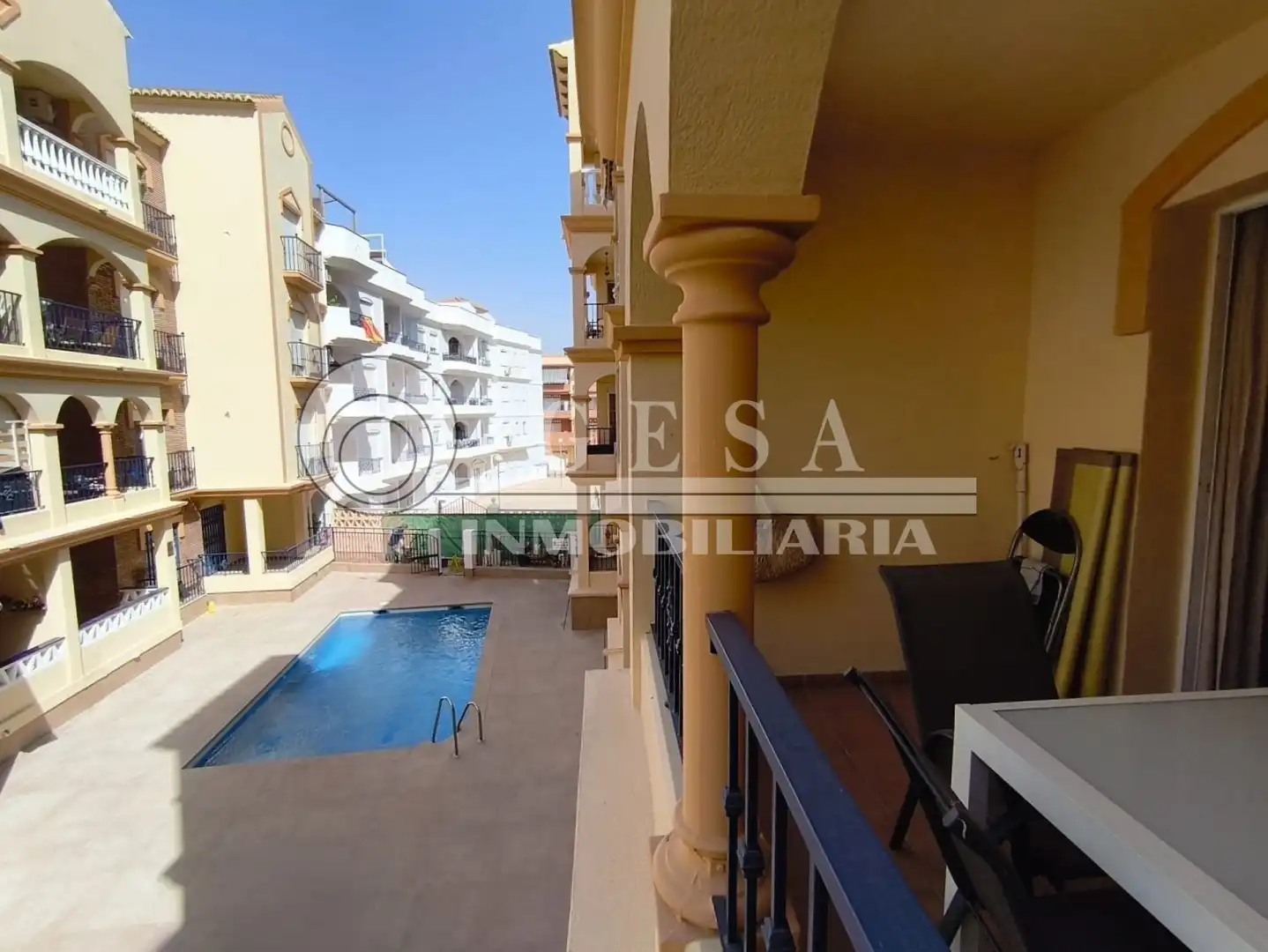 Terraza de Piso en venta en Torrox con Aire acondicionado, Terraza y Piscina