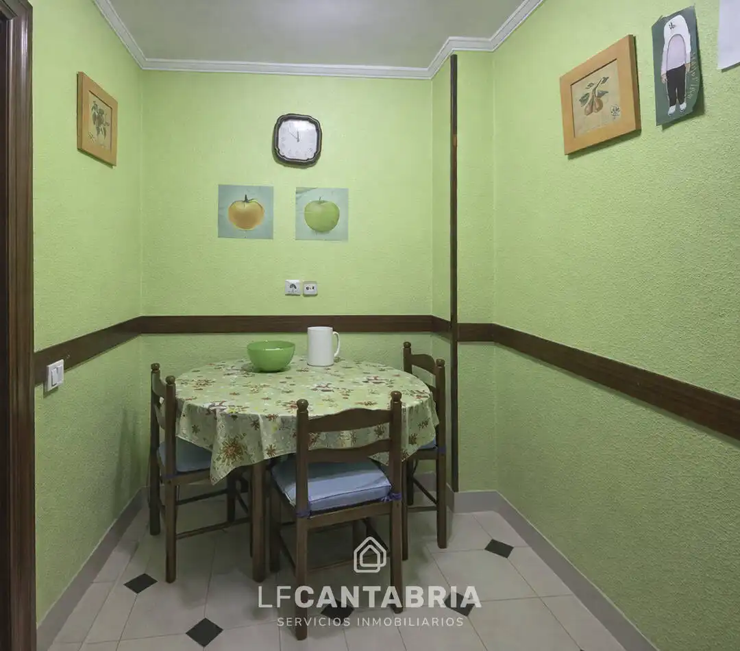 Comedor de Piso en venta en Santander