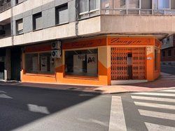 Exterior view of Premises to rent in Puertollano  with Air Conditioner